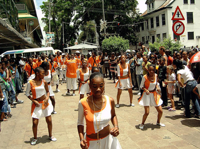 Rondreizen met Kinderen Suriname